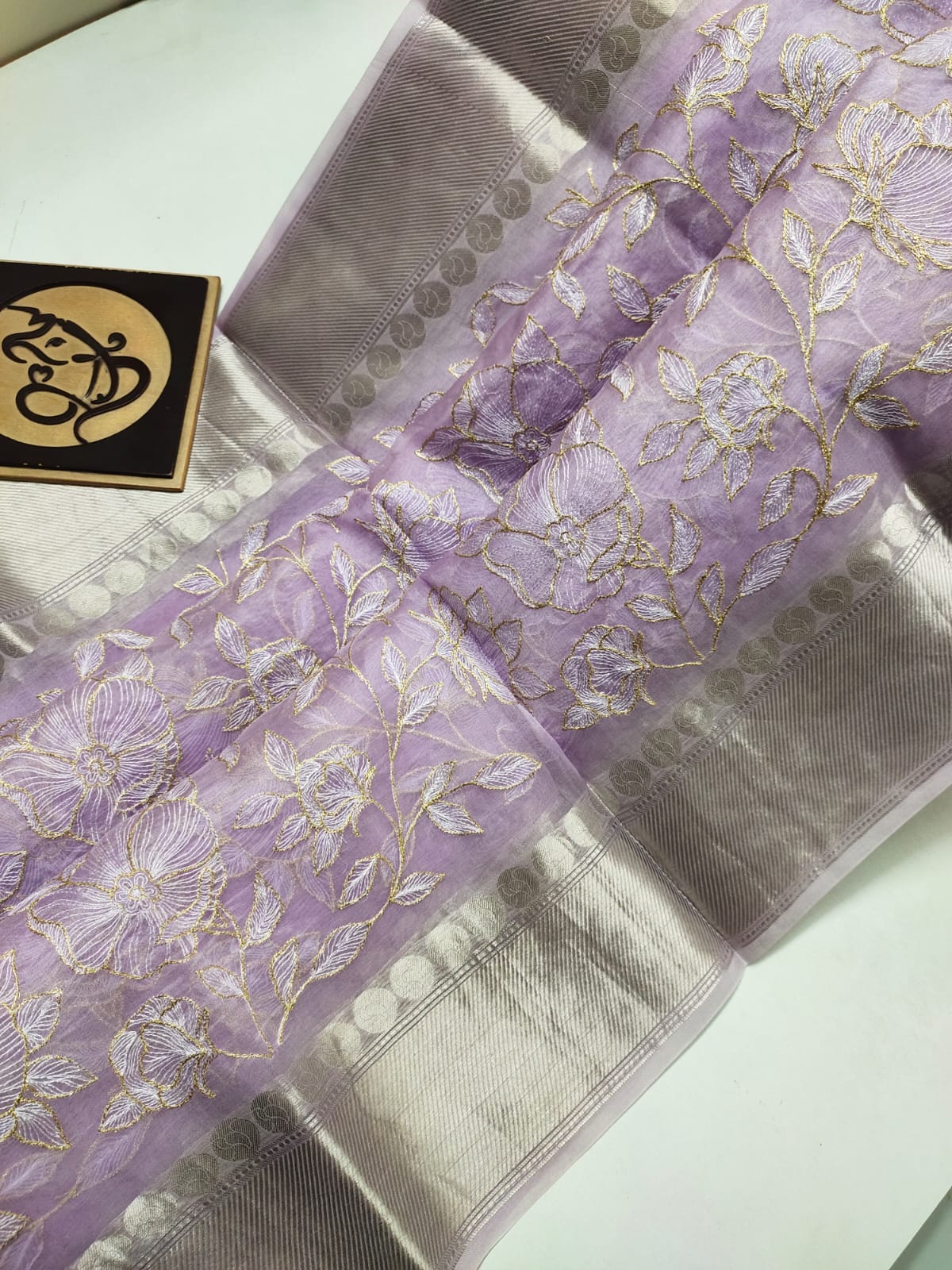 Beautiful banarsi kora saree - Saffronfashionindia