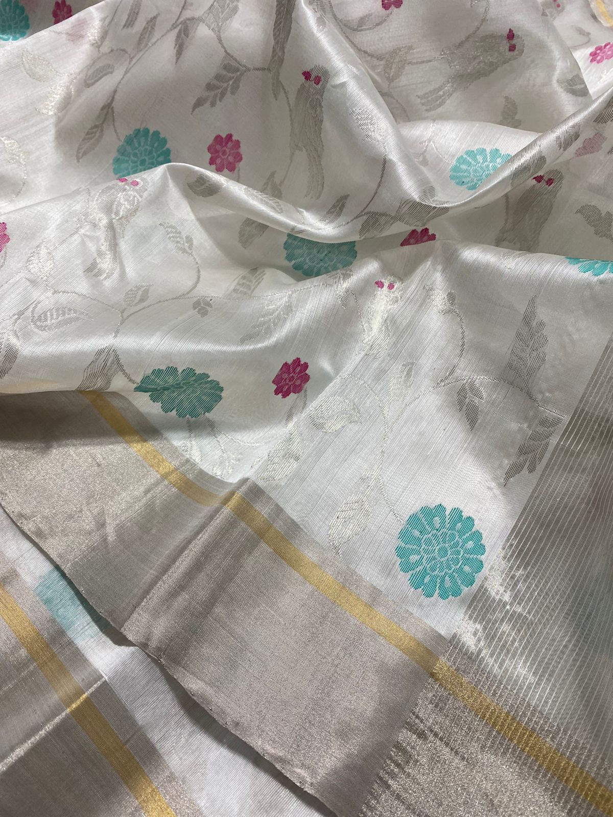 Silver pattu Chanderi saree - Saffronfashionindia