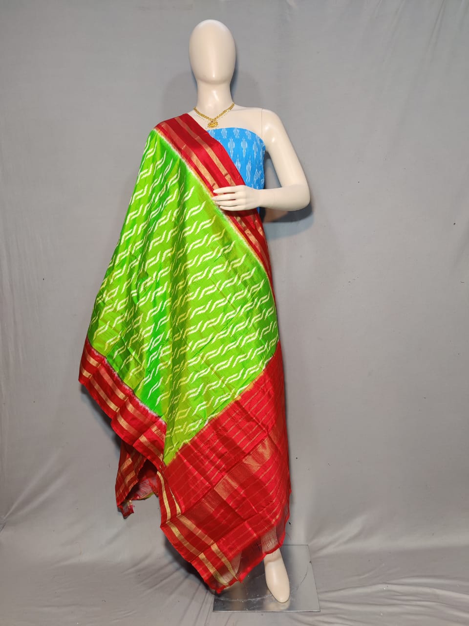 Weaved ikkath dupatta/silk dupatta - Saffronfashionindia