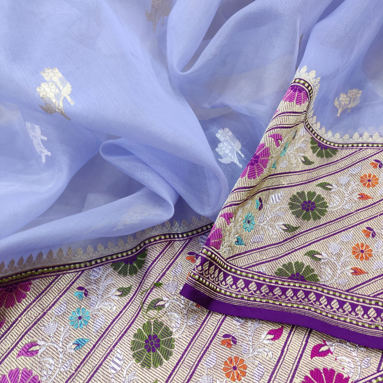 Nakaisha kora handloom saree - Saffronfashionindia