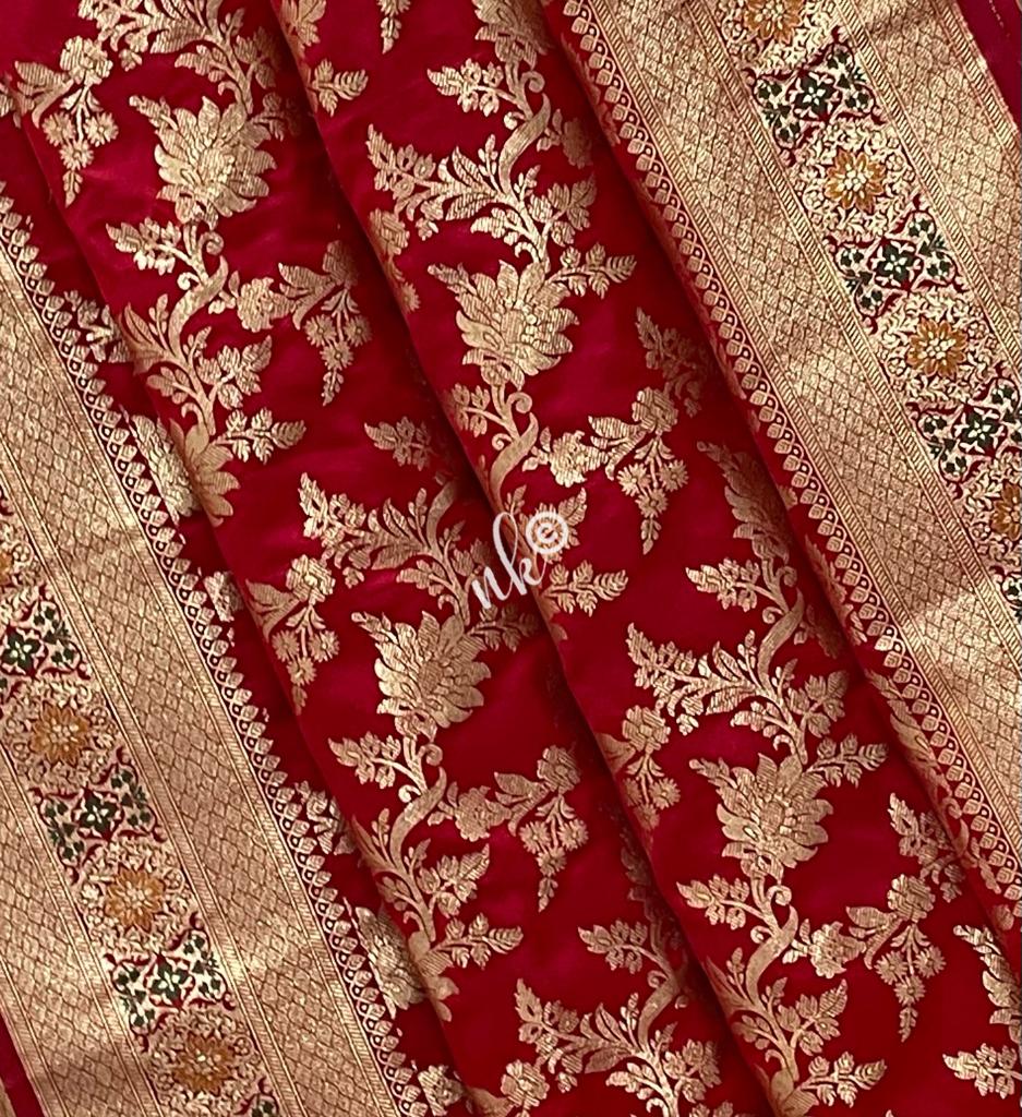 Beautiful floral weaved saree - Saffronfashionindia