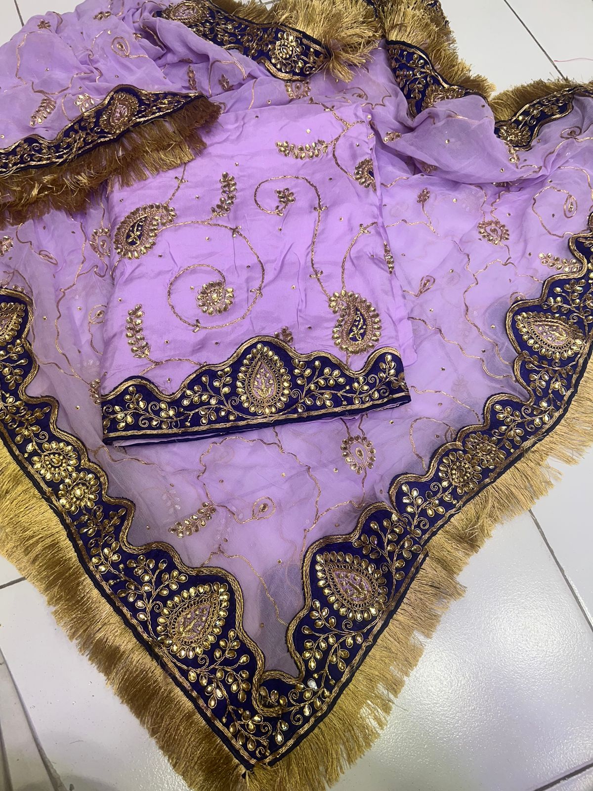 Punisha unstitched salwar suit - Saffronfashionindia