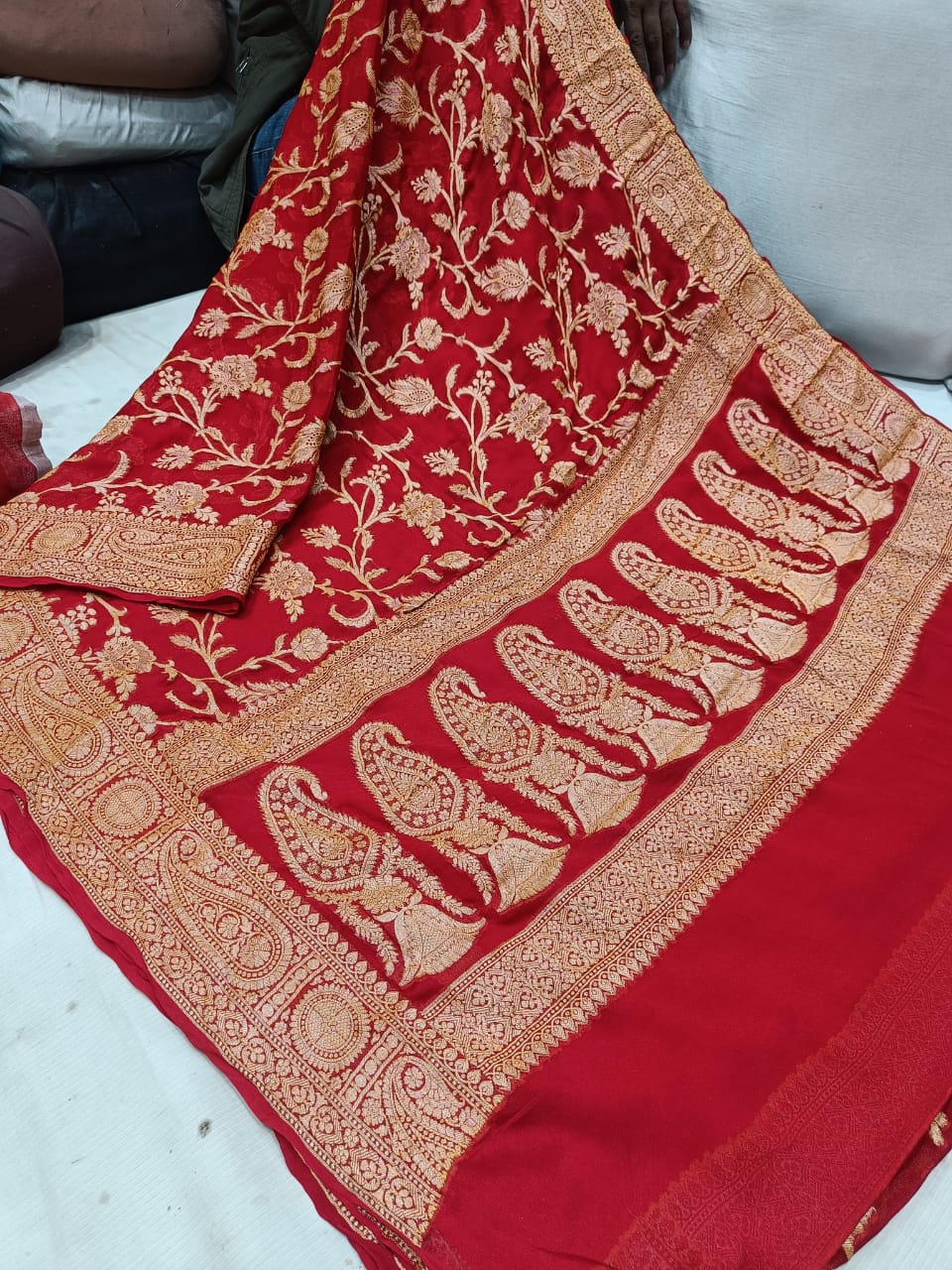 Gloria gorgette chiffon saree - Saffronfashionindia