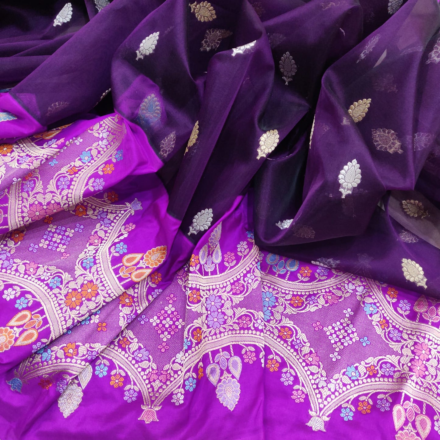 Kora handwoven kadwa saree - Saffronfashionindia