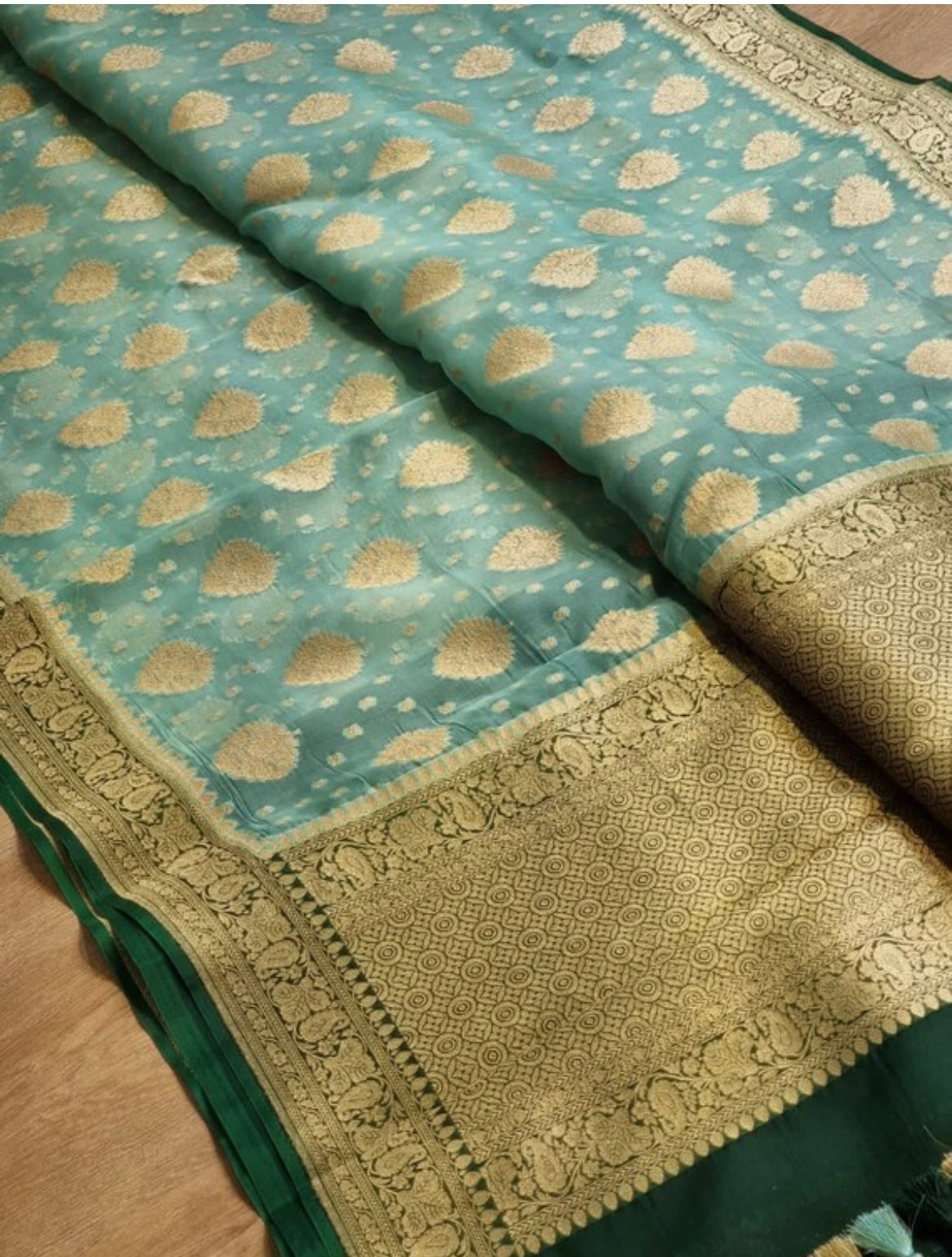 Banarsi kora saree - Saffronfashionindia