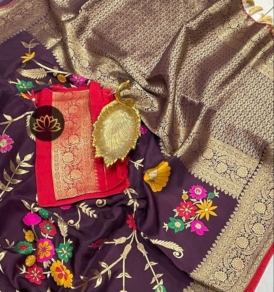 Hameshi moonga banarsi saree - Saffronfashionindia
