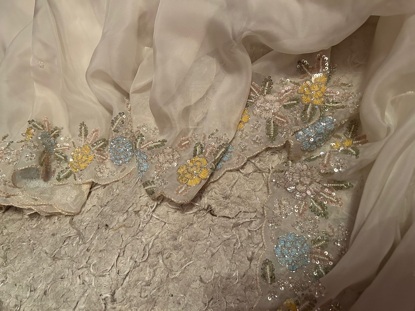 Afsana luxury embroidery sari - Saffronfashionindia