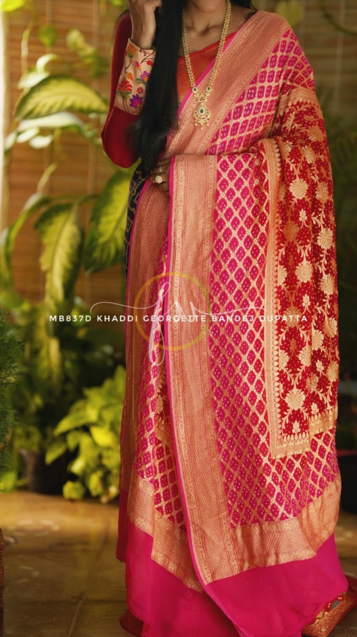 Weaving bandhej dupatta/traditional dupatta - Saffronfashionindia