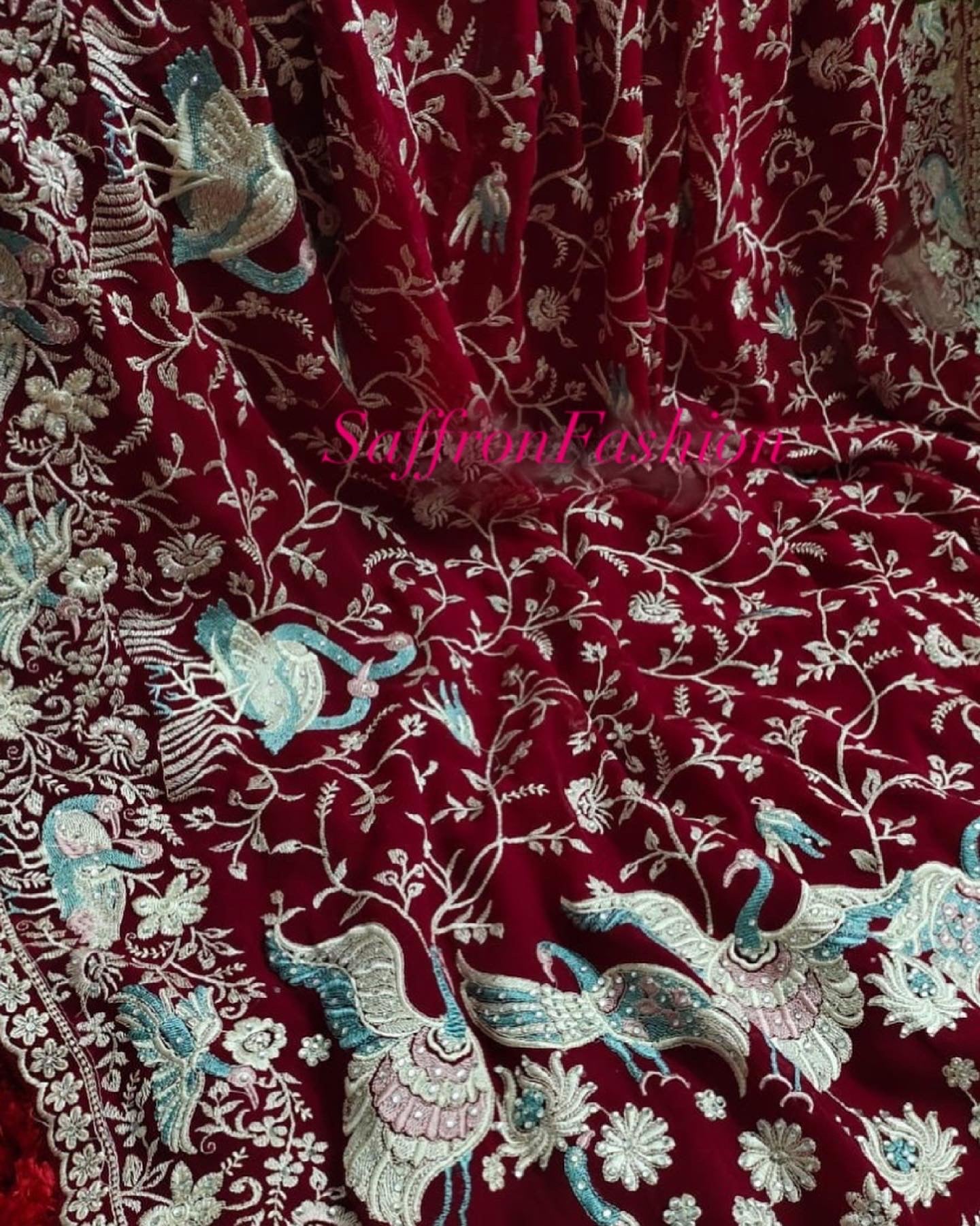 Parsi Gara Saree - directcreate.com