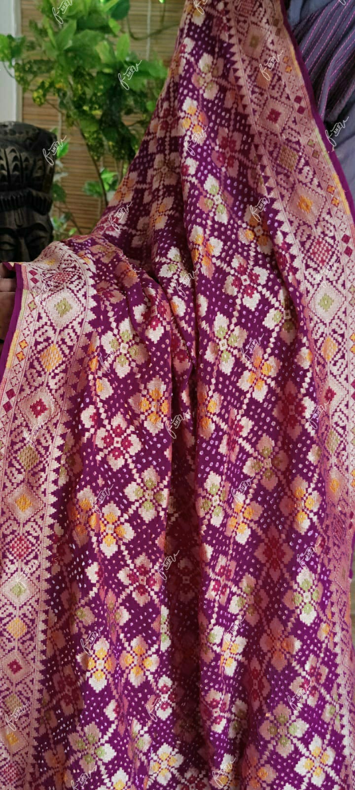 Bandhej Patola dupatta - Saffronfashionindia