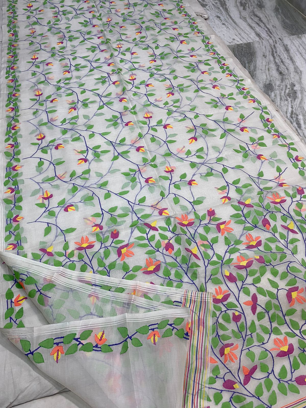 Jalmai tantuj jamdani saree - Saffronfashionindia