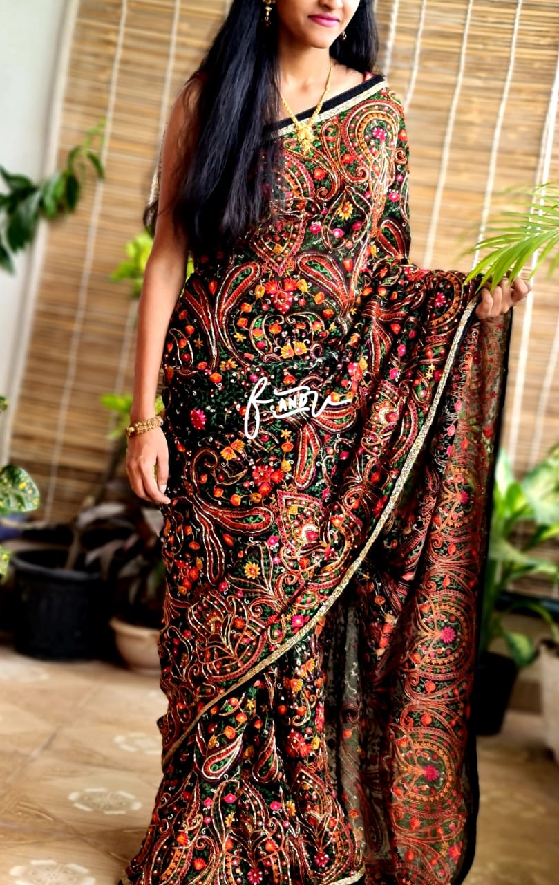 Embroidered Sarees - Buy Designer Embroidery Sarees Online – Koskii