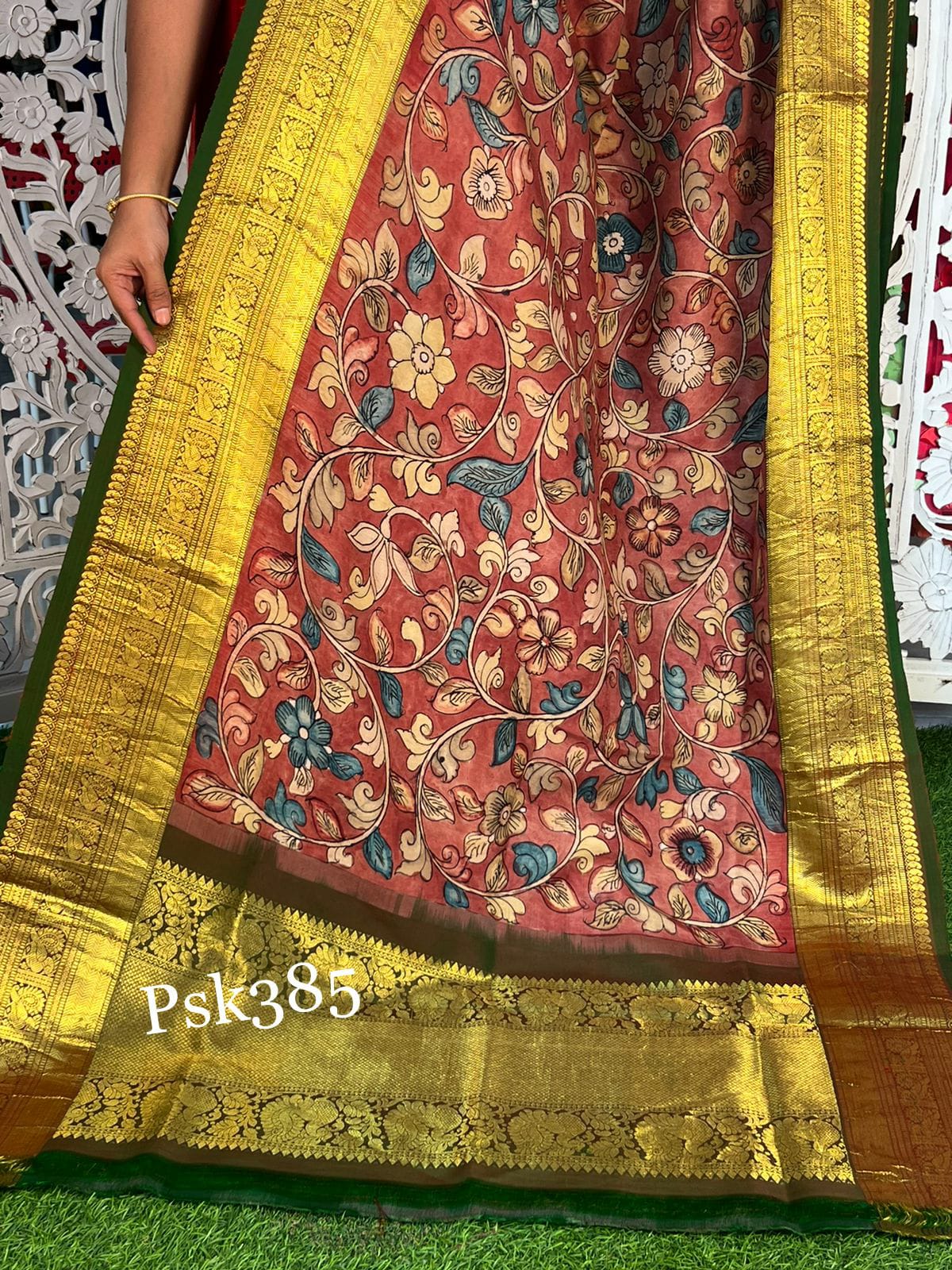 Rivaaz Kalamkari silk dupatta - Saffronfashionindia