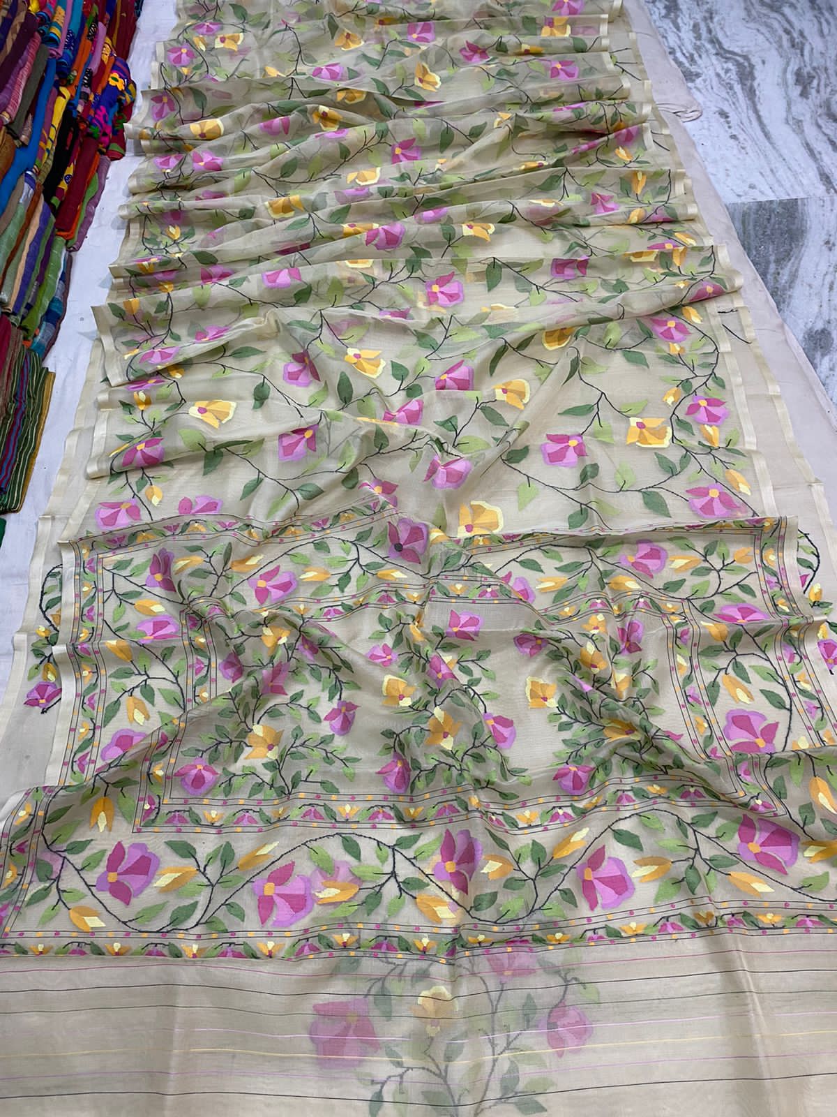 Tantuj muslin jamdani saree - Saffronfashionindia
