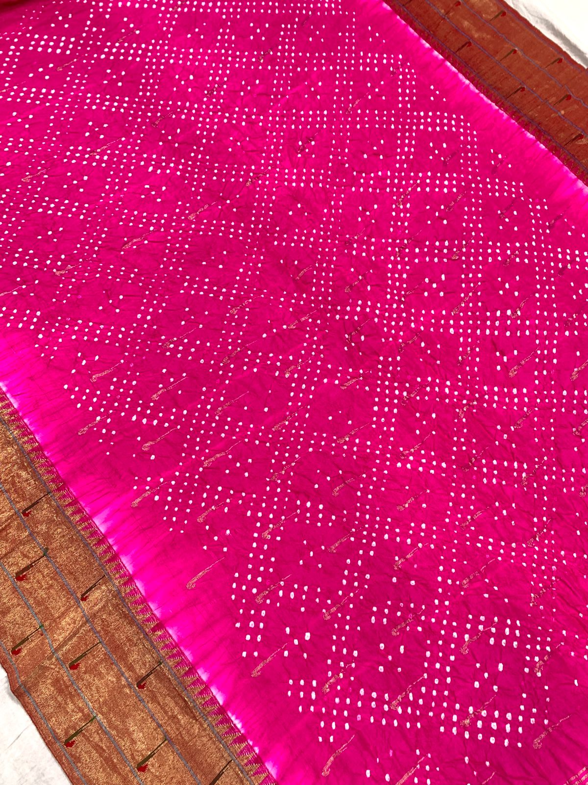 Pinkilla silk Paithani saree - Saffronfashionindia