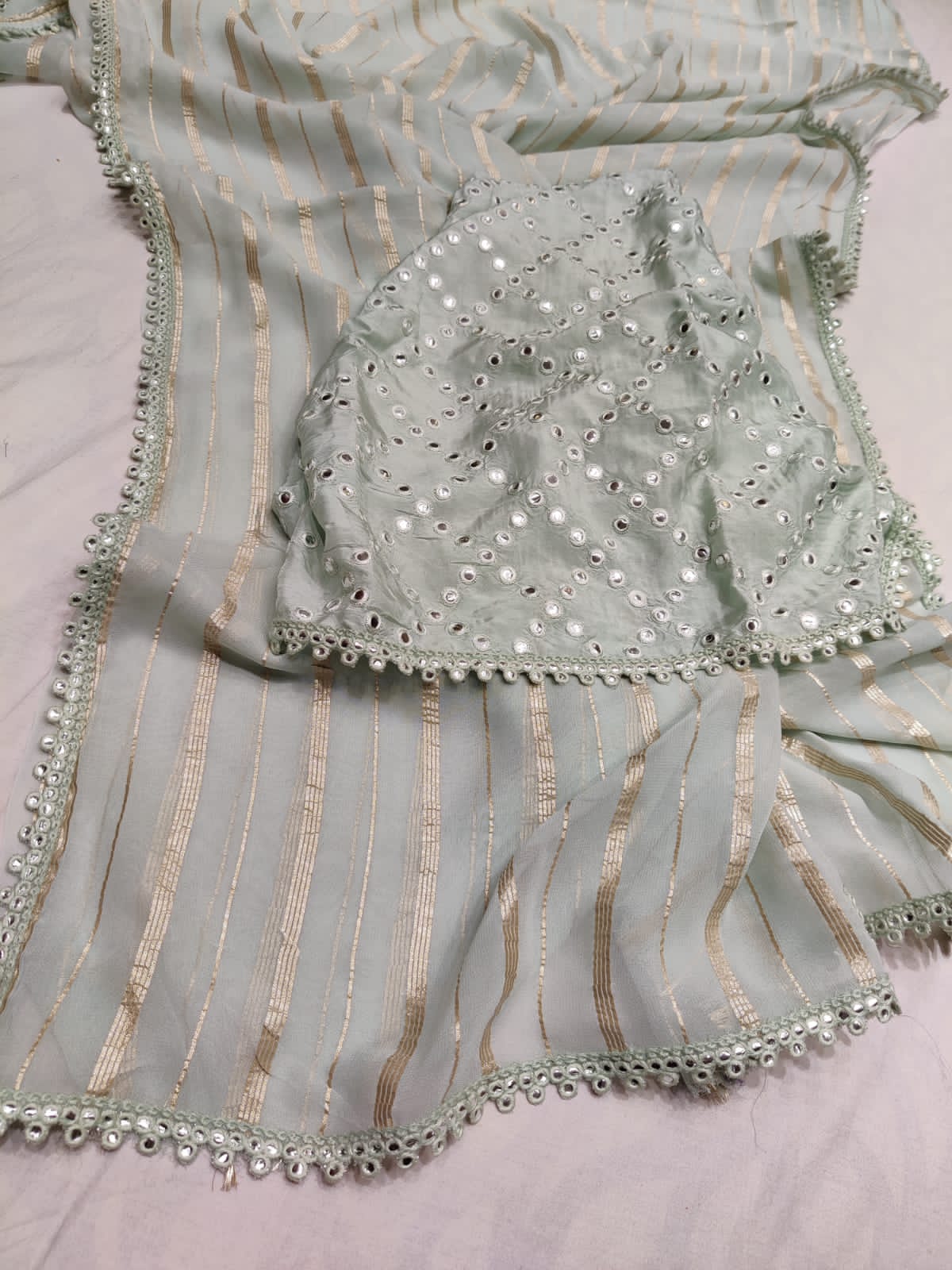 Kinash gorgette striped saree - Saffronfashionindia