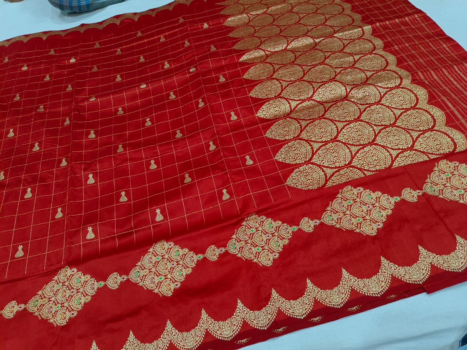 Reema banarsi silk kadhuwa saree - Saffronfashionindia