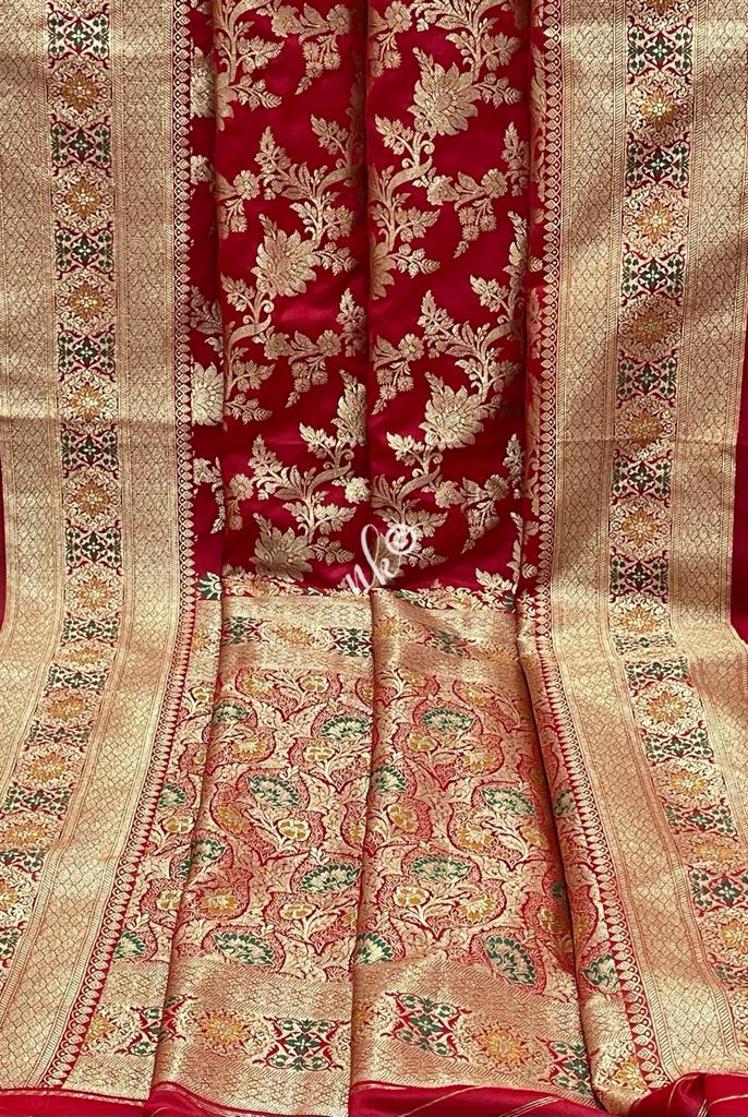 Beautiful floral weaved saree - Saffronfashionindia
