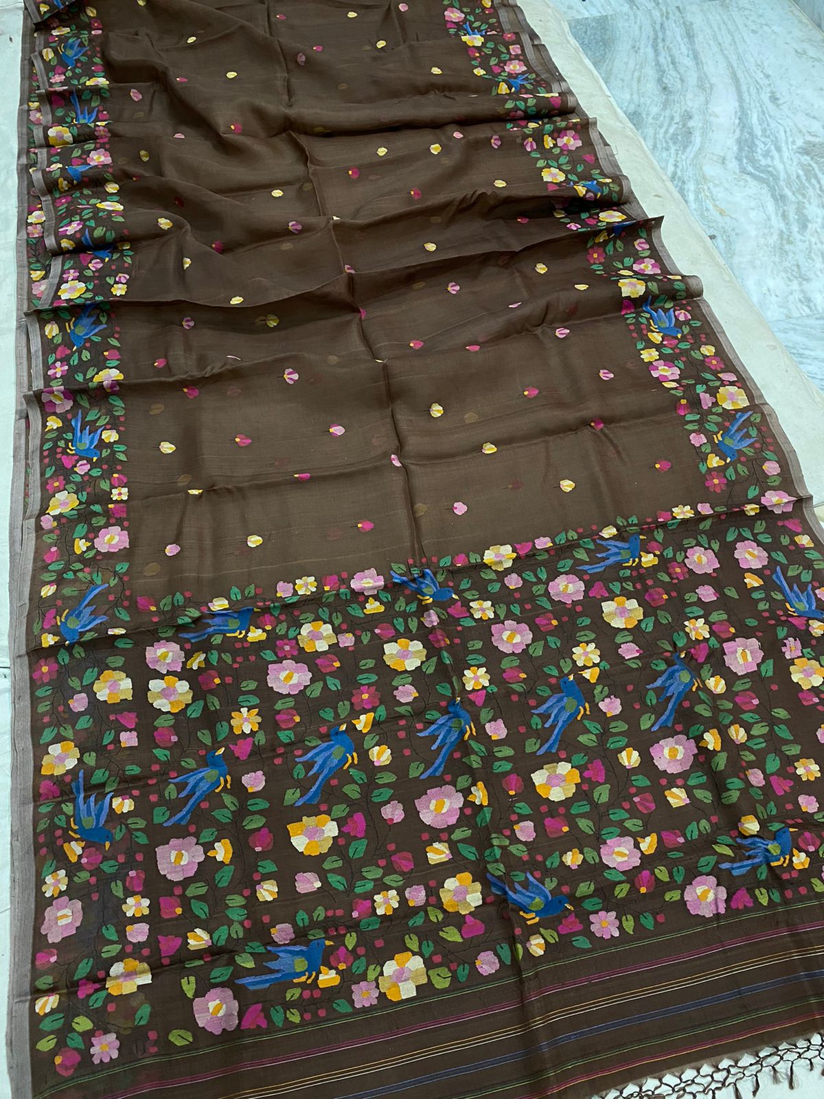 Boudi tantuj saree - Saffronfashionindia