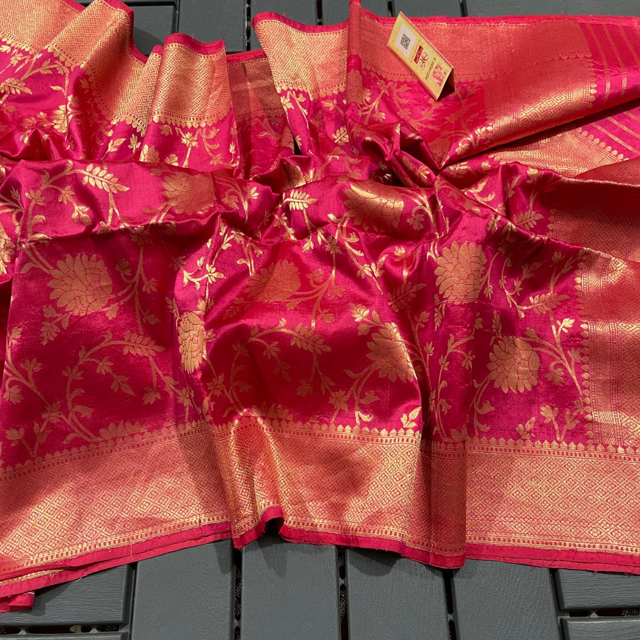 Banarsi antique zari dupatta - Saffronfashionindia