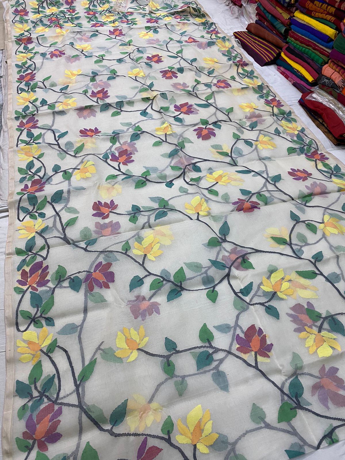 Dilbara handwoven tantuj saree - Saffronfashionindia