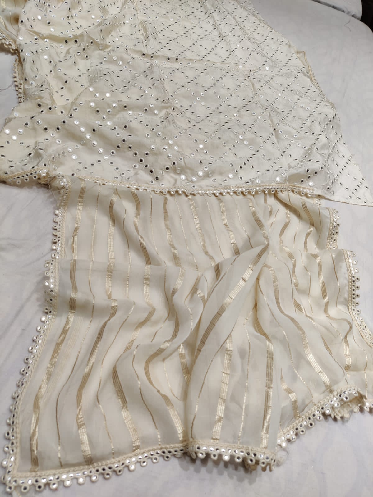 Kinash gorgette striped saree - Saffronfashionindia