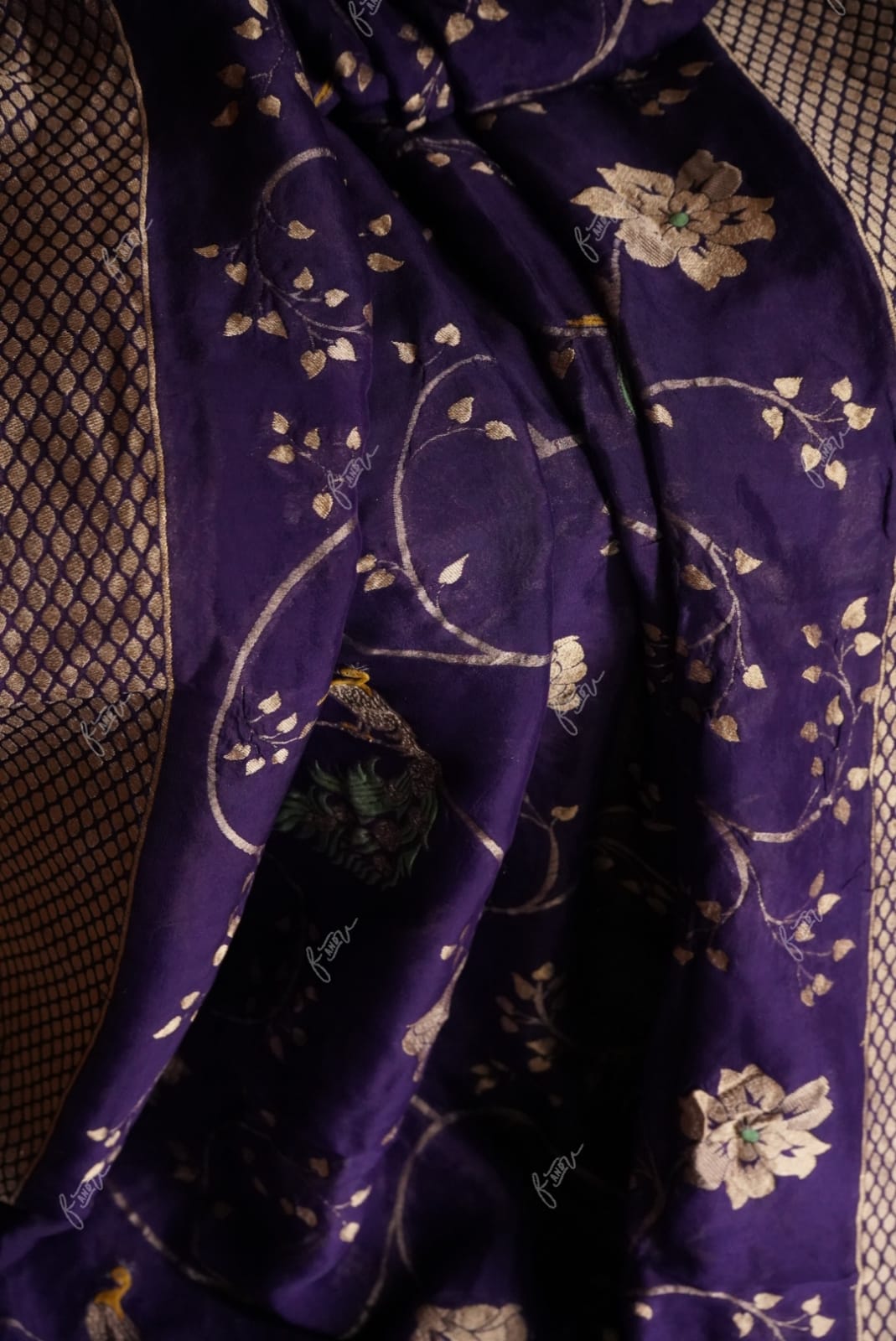 Women handloom saree - Saffronfashionindia