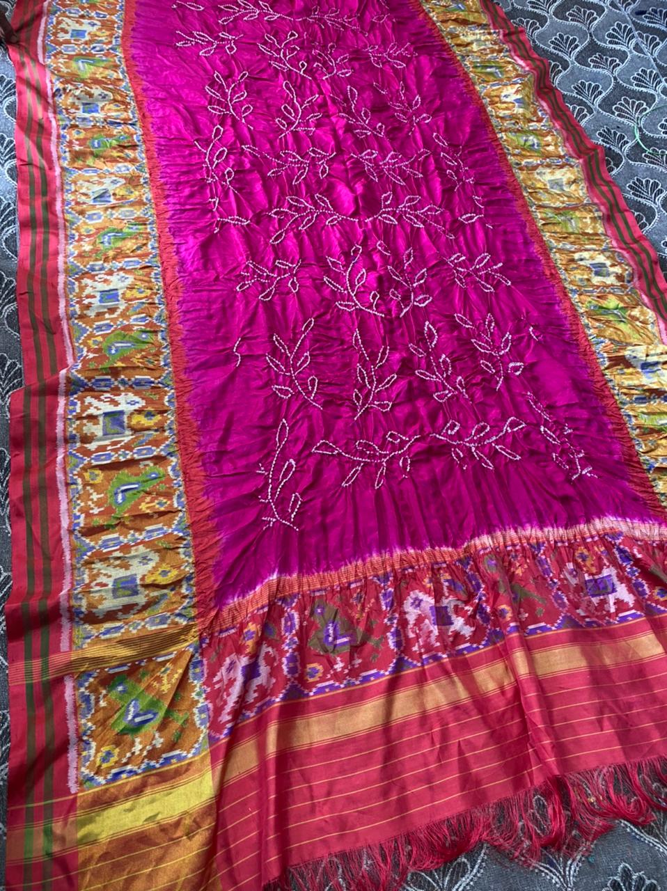 Bandhani Patola dupatta - Saffronfashionindia