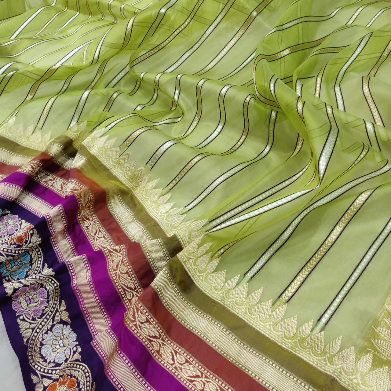 Gulmarg handwoven kora saree - Saffronfashionindia