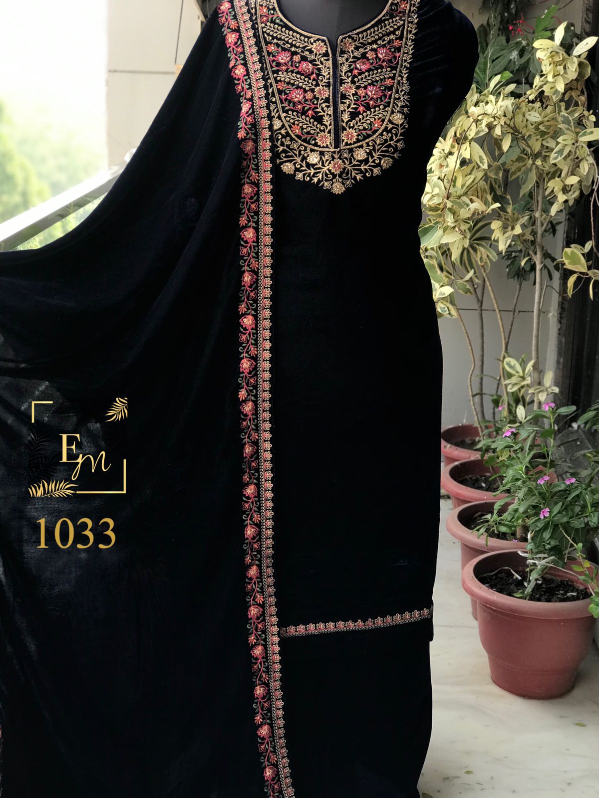 Velvet embroidered suit - Saffronfashionindia