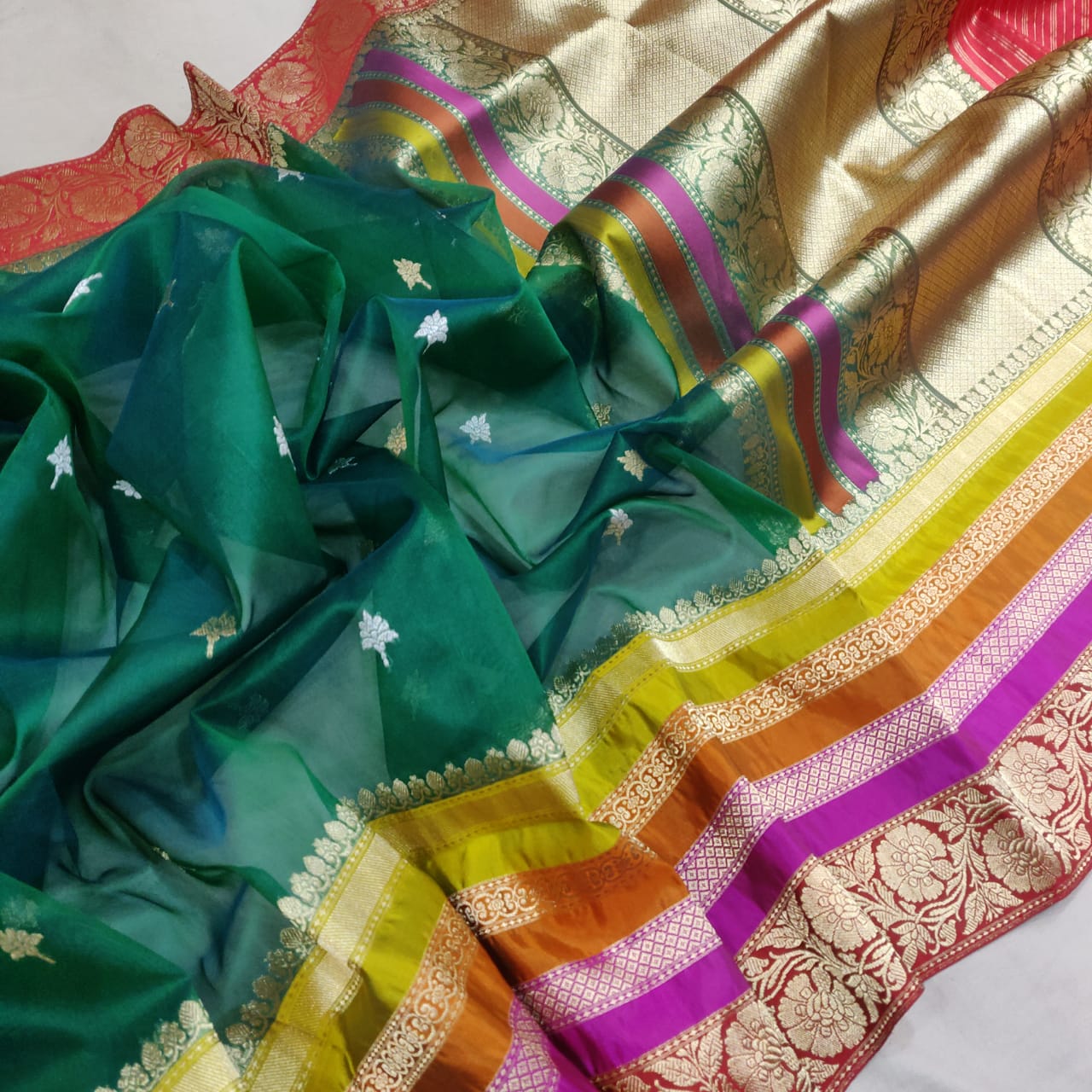 Marjhani handwoven kora saree - Saffronfashionindia