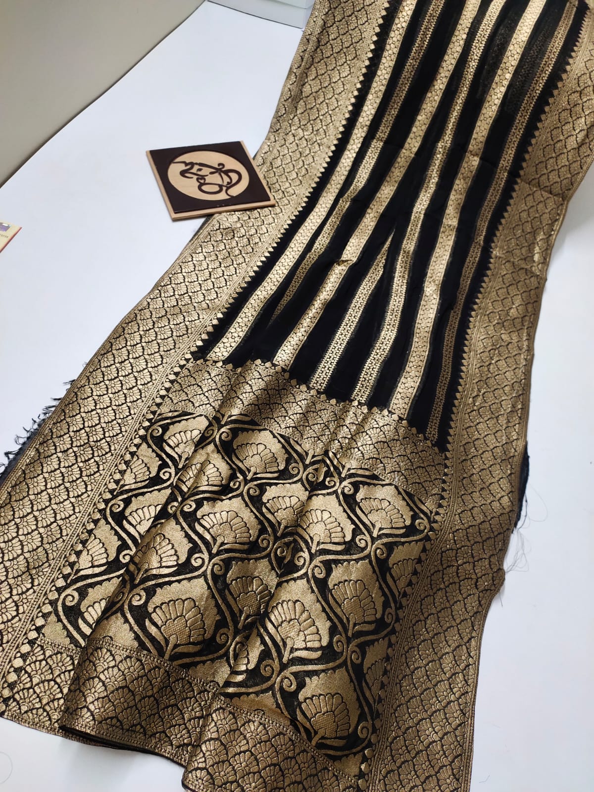 Penisha khaddi gorgette saree - Saffronfashionindia