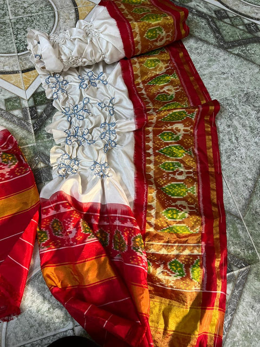 Peacock bandhani patola dupatta - Saffronfashionindia