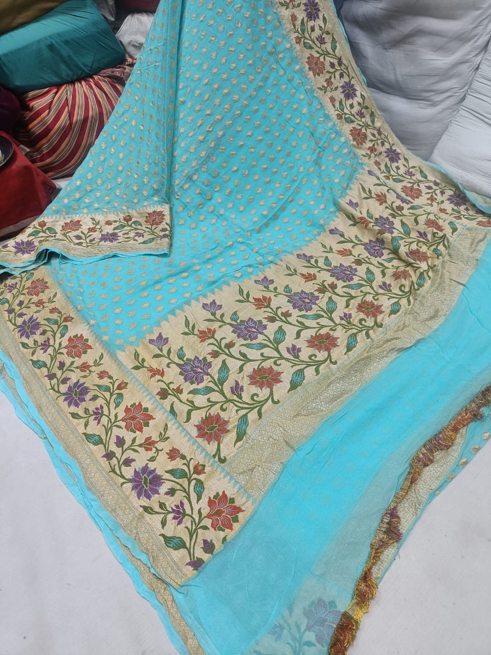 Kivasha banarsi tilfi Meenakari saree - Saffronfashionindia