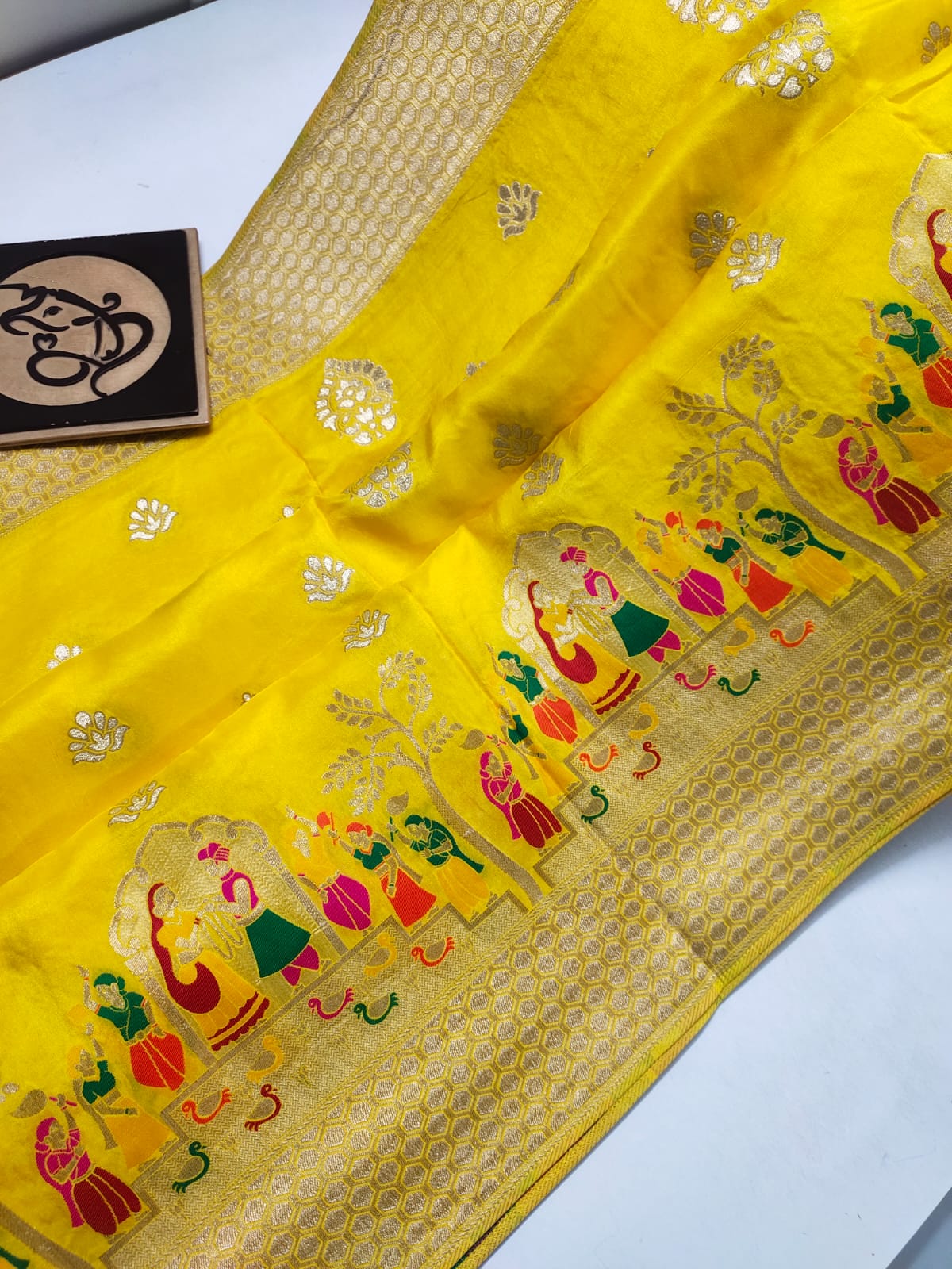 Lavik benaras moonga saree - Saffronfashionindia