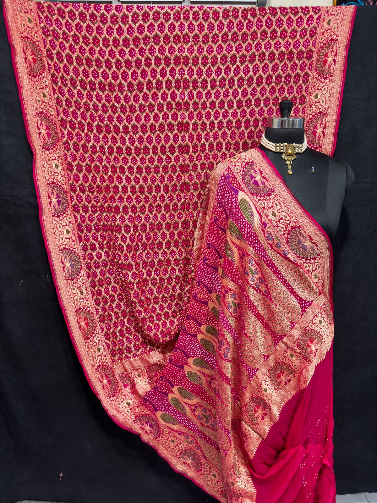 Lavanya Banarsi bandhani saree - Saffronfashionindia