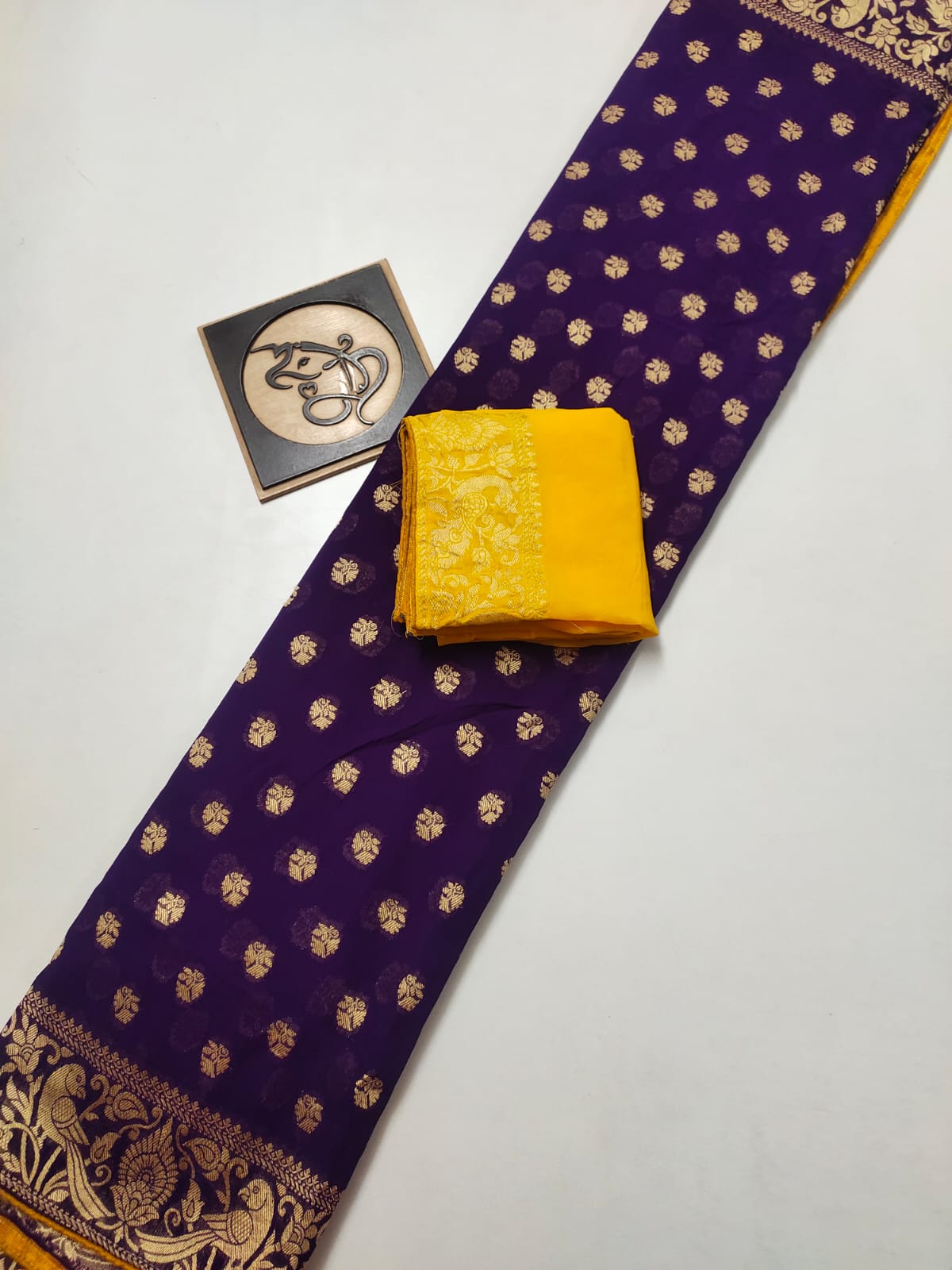 Dolika banarsi khaddi saree - Saffronfashionindia