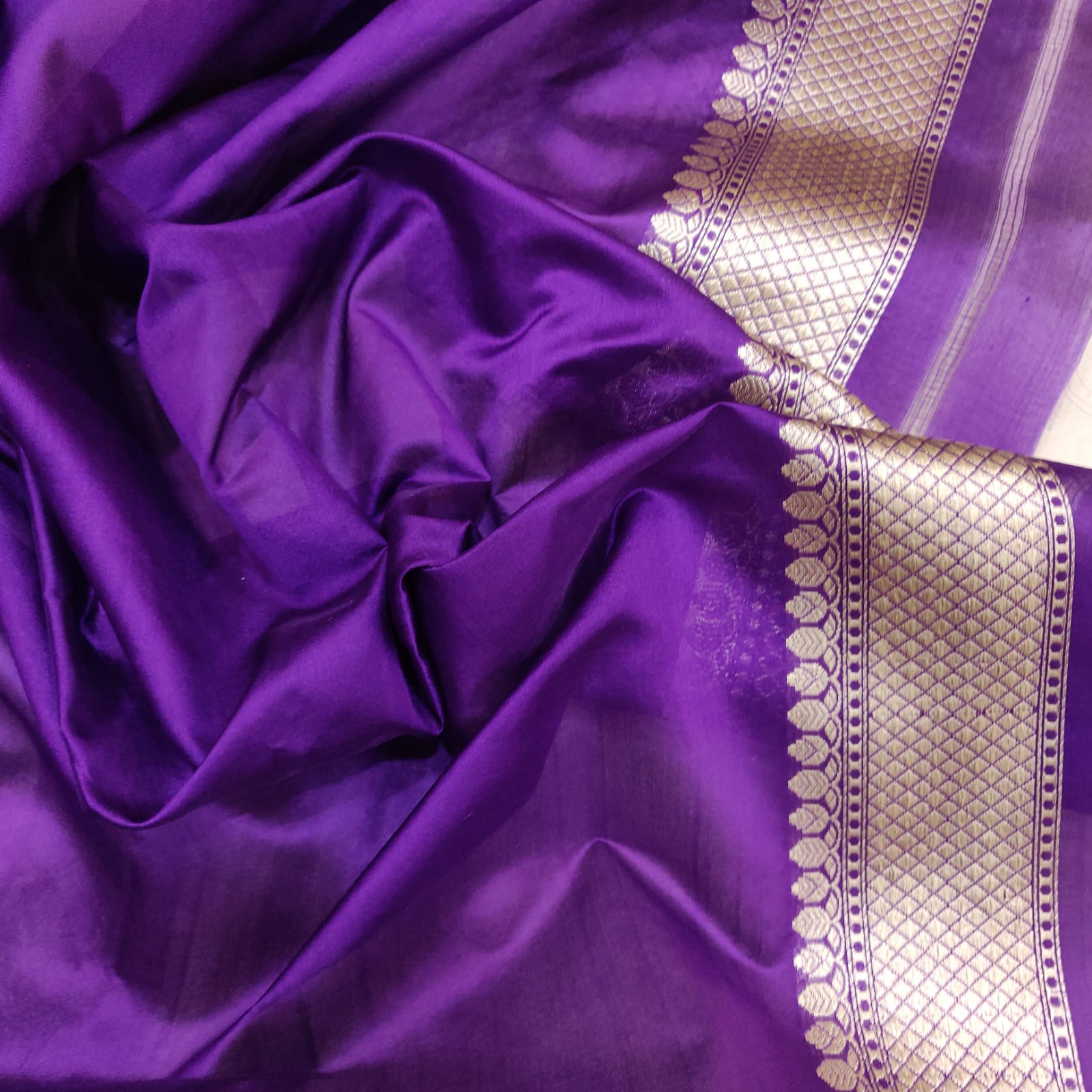 Peachy kora handwoven saree - Saffronfashionindia