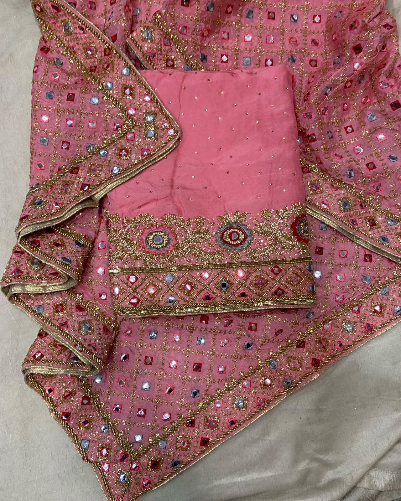 Punjabi salwarsuit - Saffronfashionindia