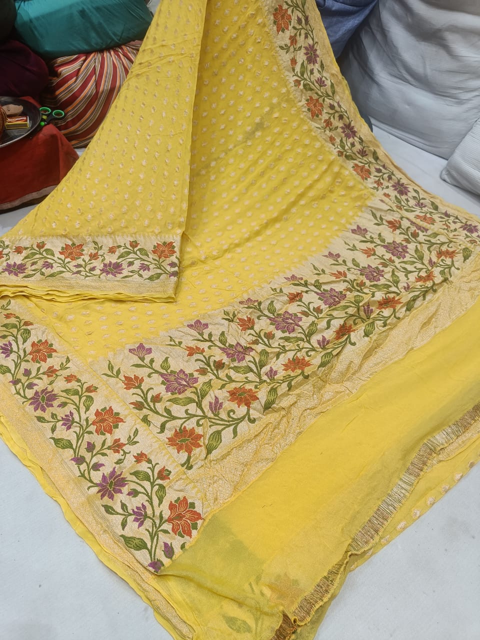 Kivasha banarsi tilfi Meenakari saree - Saffronfashionindia