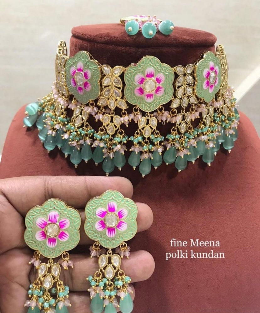 Lavita choker set - Saffronfashionindia