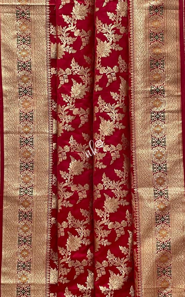 Beautiful floral weaved saree - Saffronfashionindia