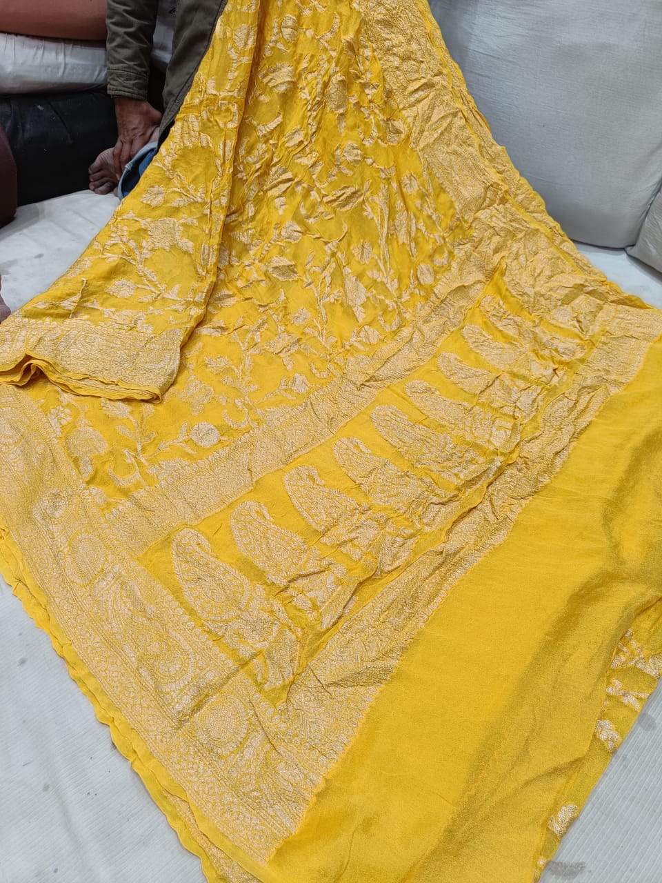 Gloria gorgette chiffon saree - Saffronfashionindia