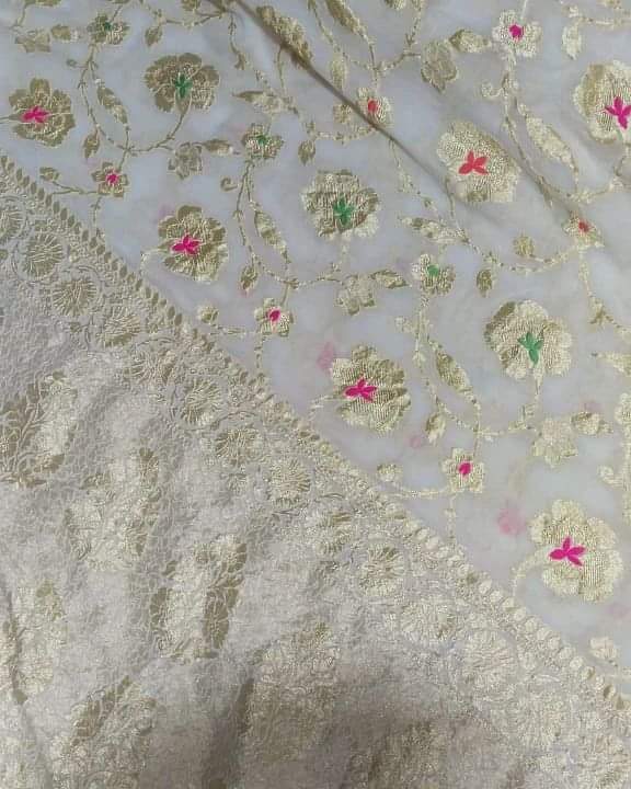 Naveli Banarsi saree - Saffronfashionindia