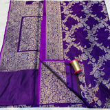 Weaving jangla weaving saree