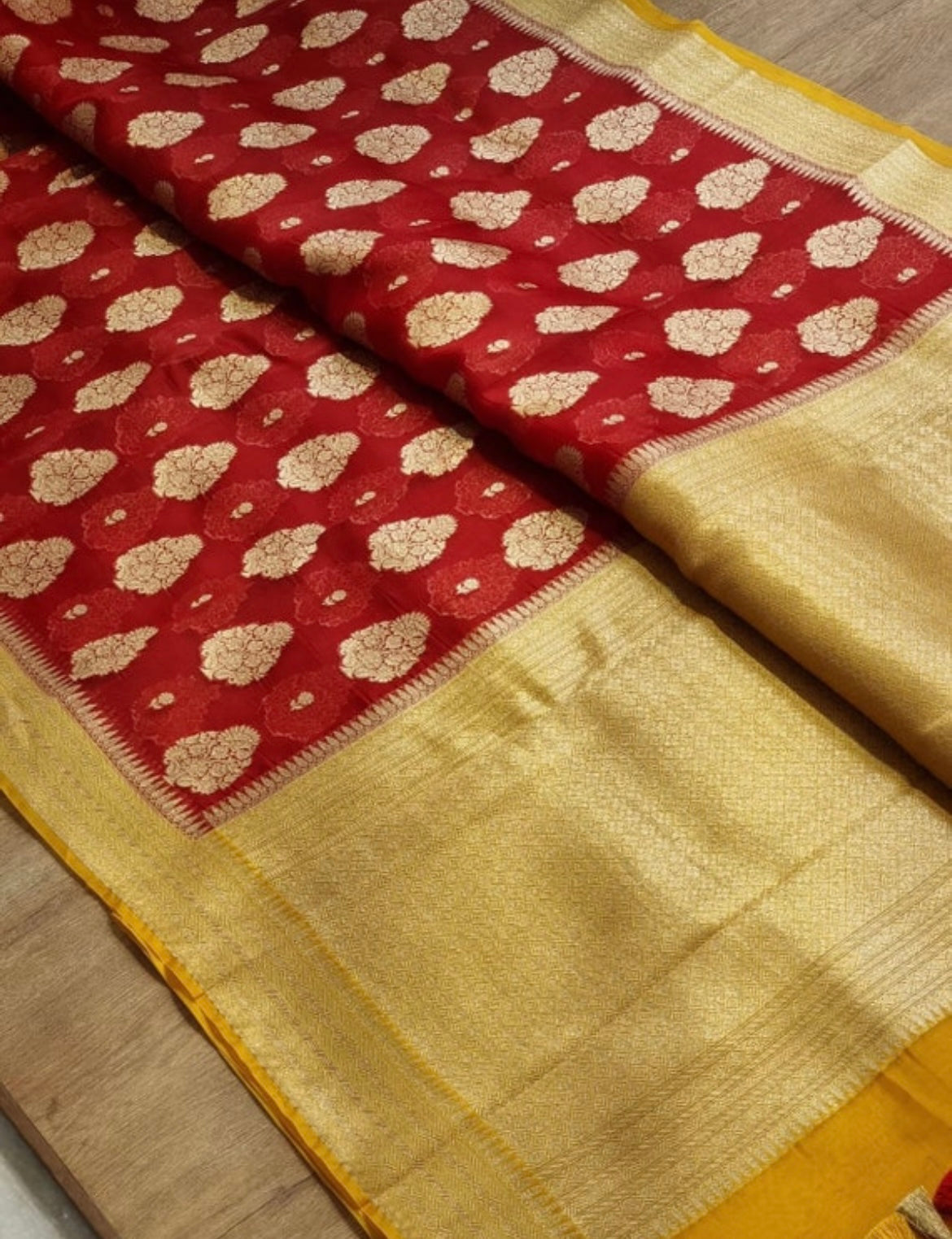 Banarsi kora saree - Saffronfashionindia