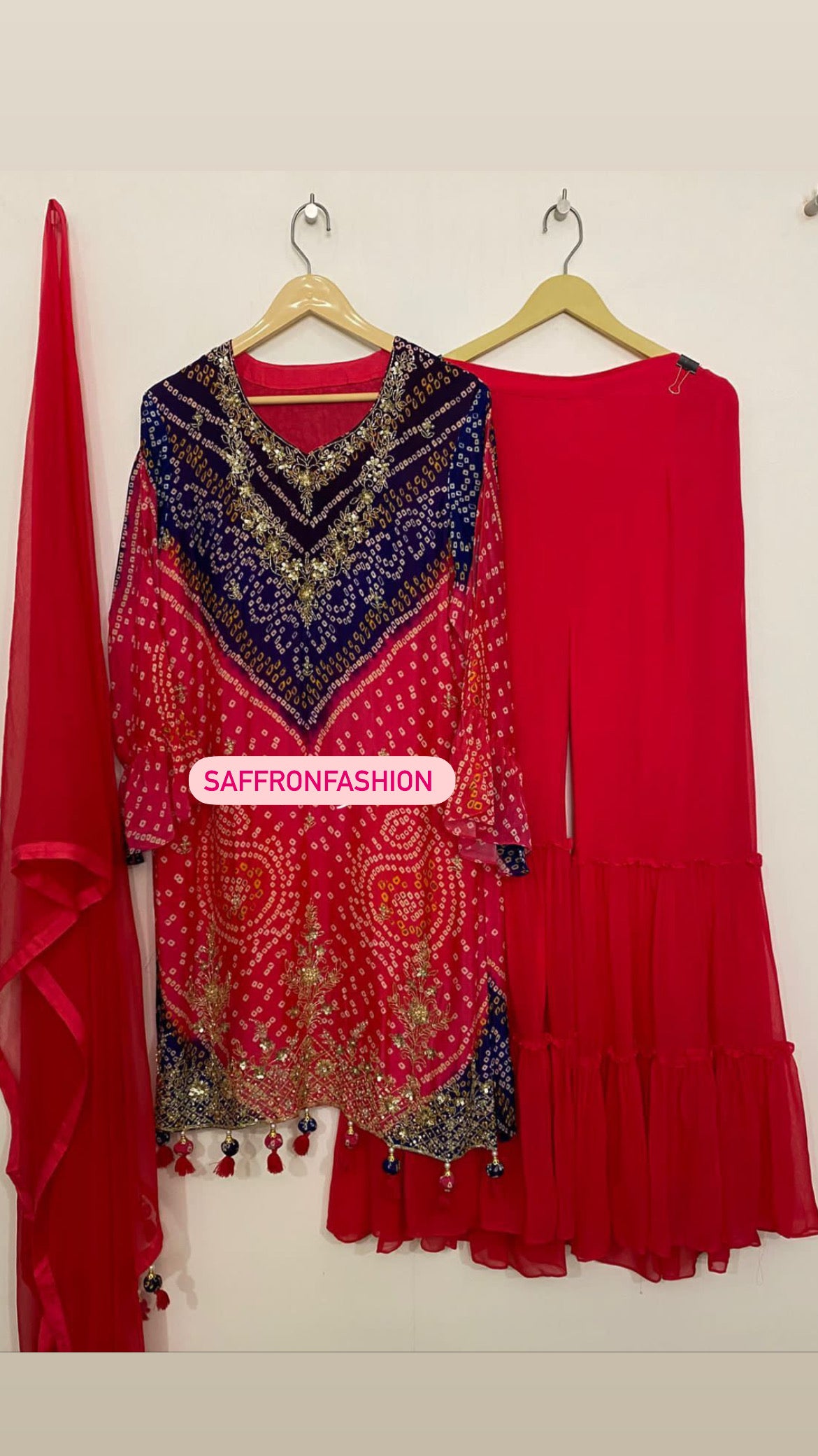 Bandhani salwar suit - Saffronfashionindia