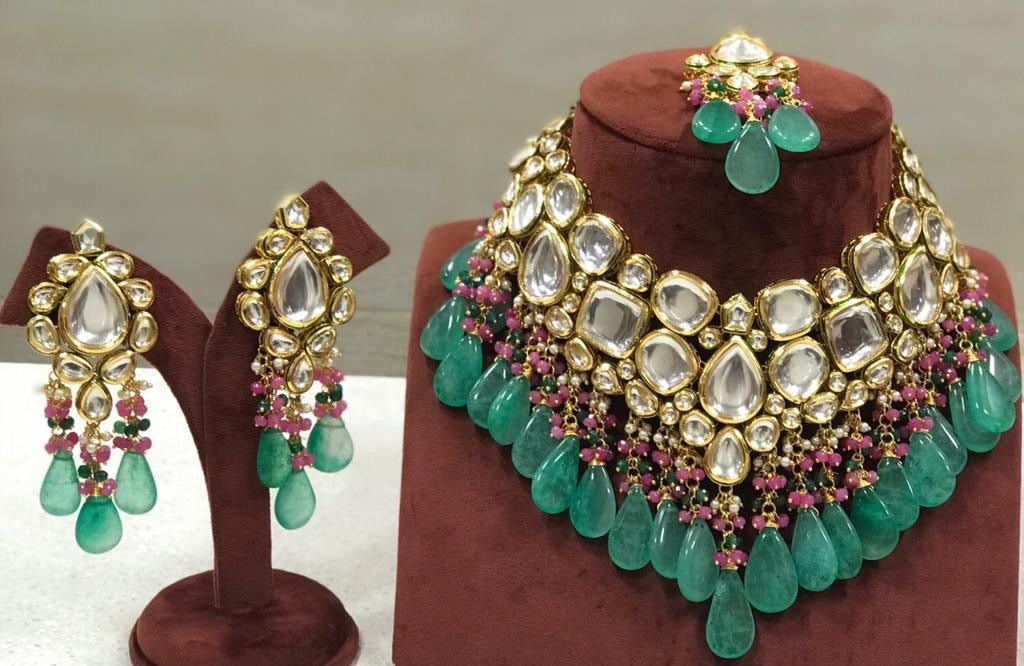 Kundan choker set - Saffronfashionindia