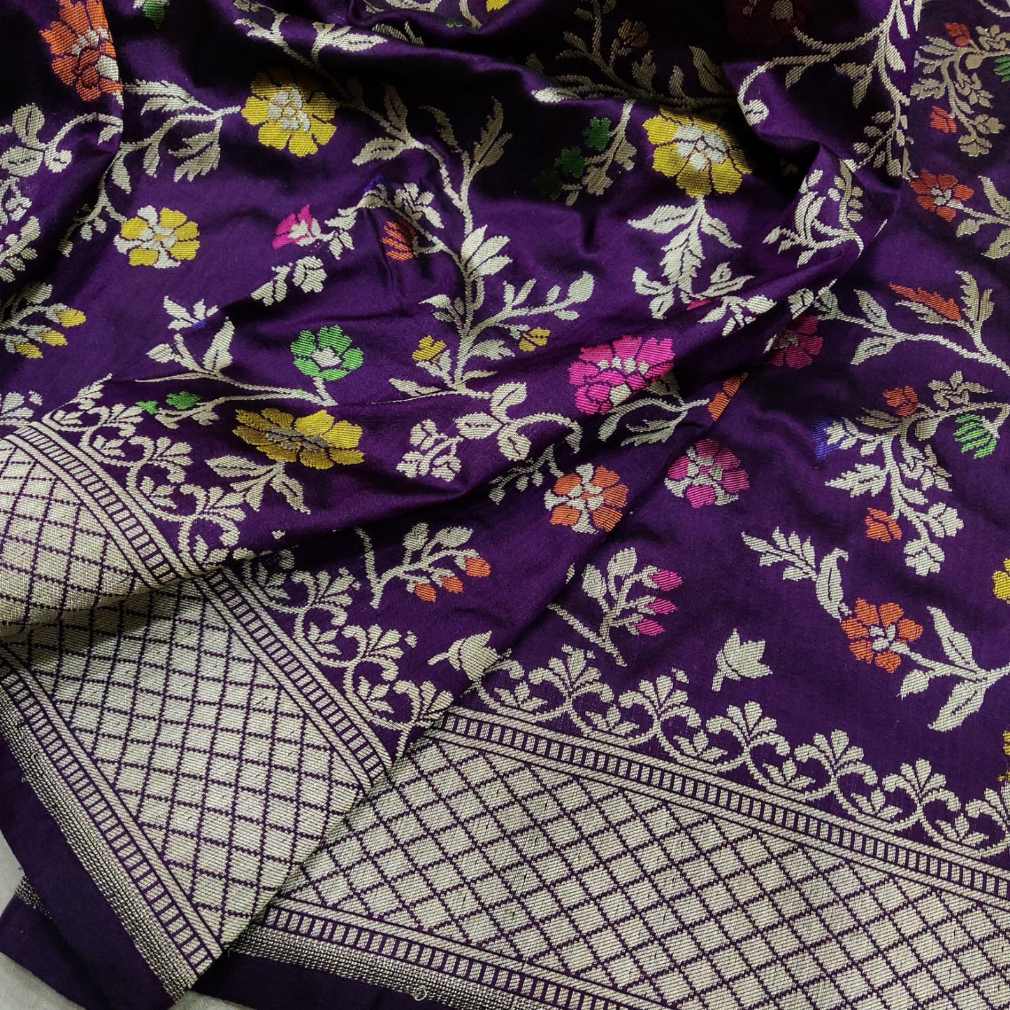 Vanisha handwoven Katan silk sari - Saffronfashionindia