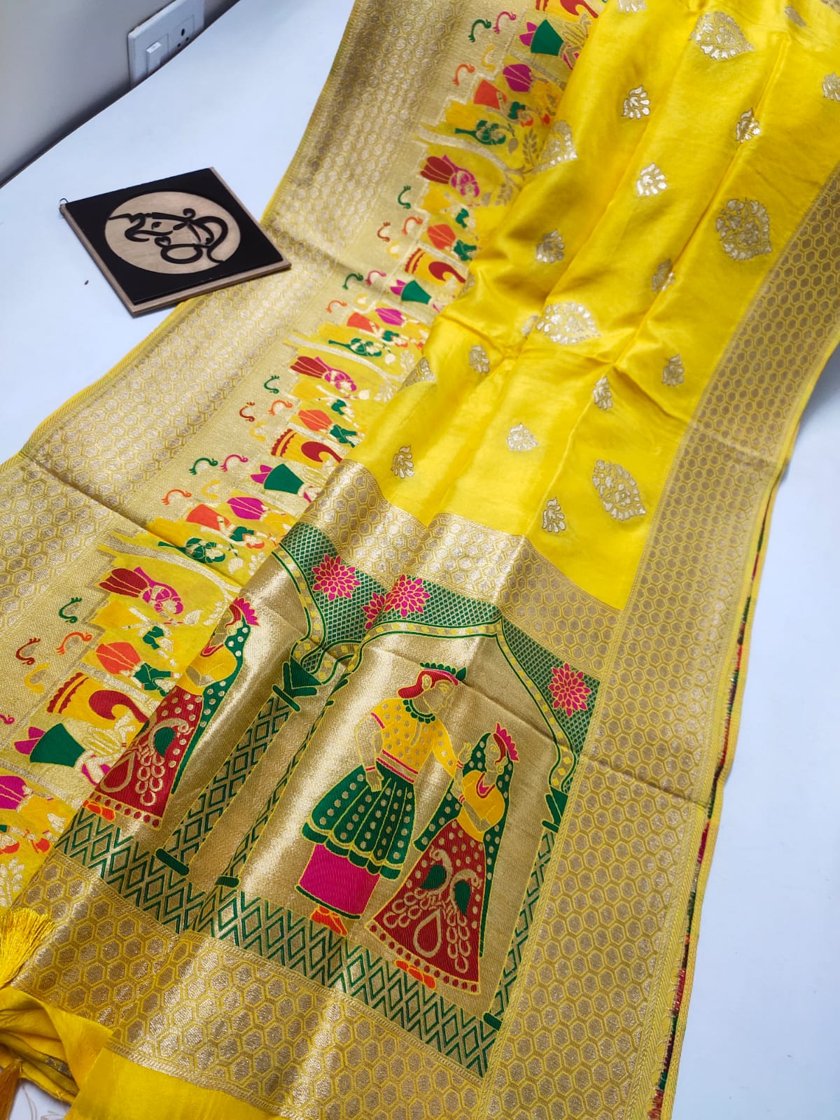 Lavik benaras moonga saree - Saffronfashionindia